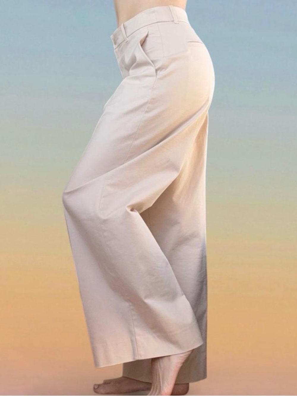 Uniqlo Wide-Leg Pants in Pink